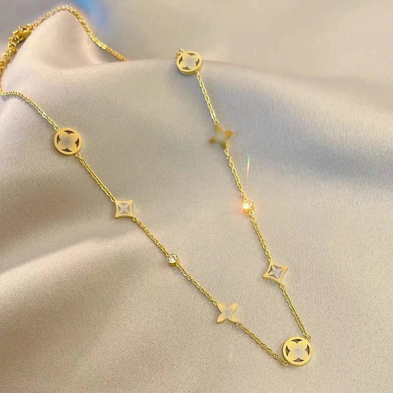 Dainty Clover Rhinestone Style Necklace,  Gold