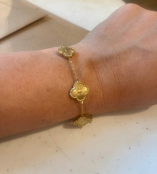 Lucky Clover Gold or Silver Bracelet