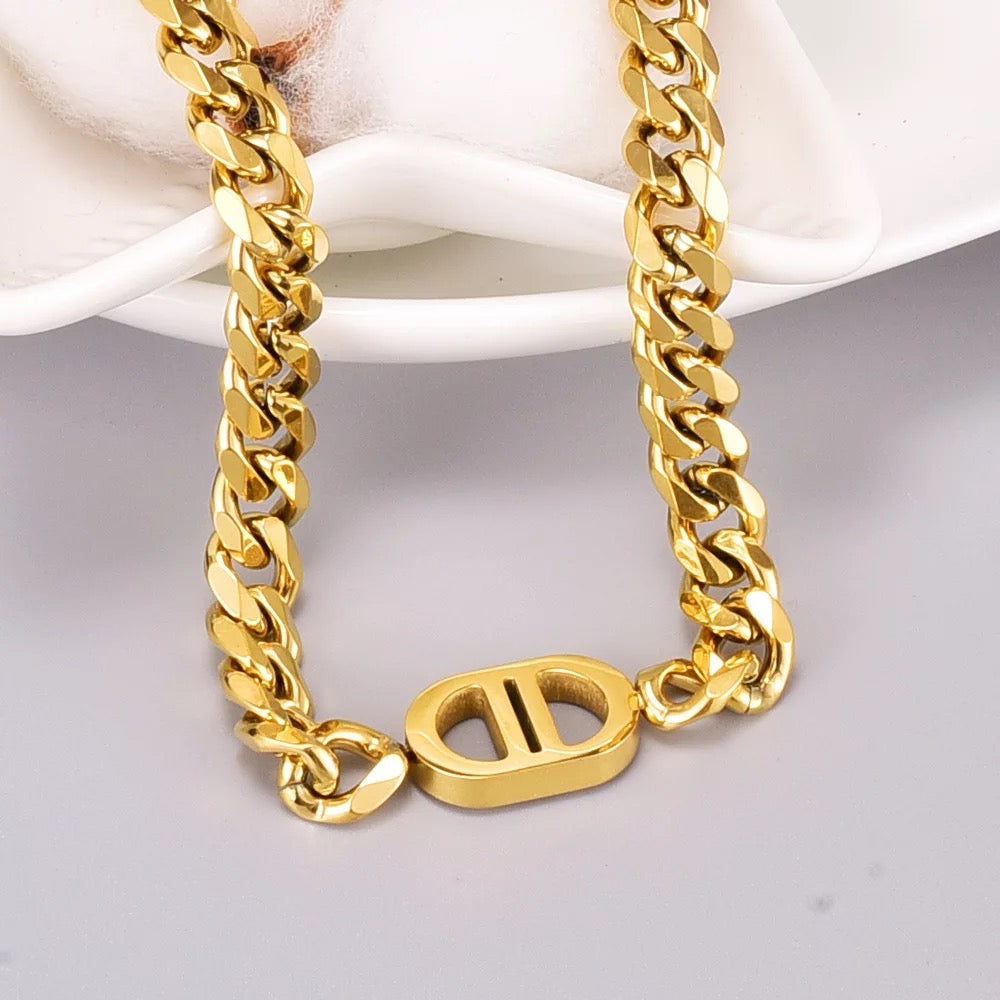 Chunky Gold Initial C & D Choker Necklace Gold or Silver