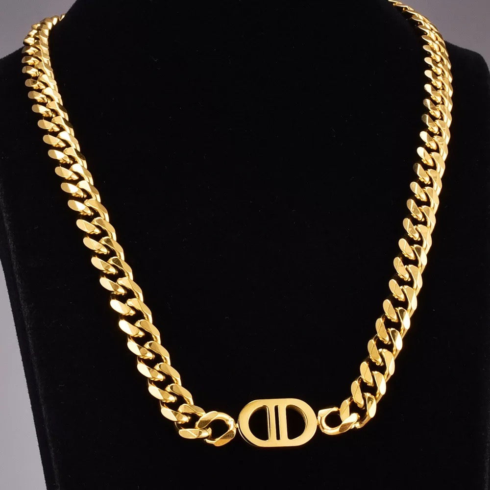 Chunky Gold Initial C & D Choker Necklace Gold or Silver