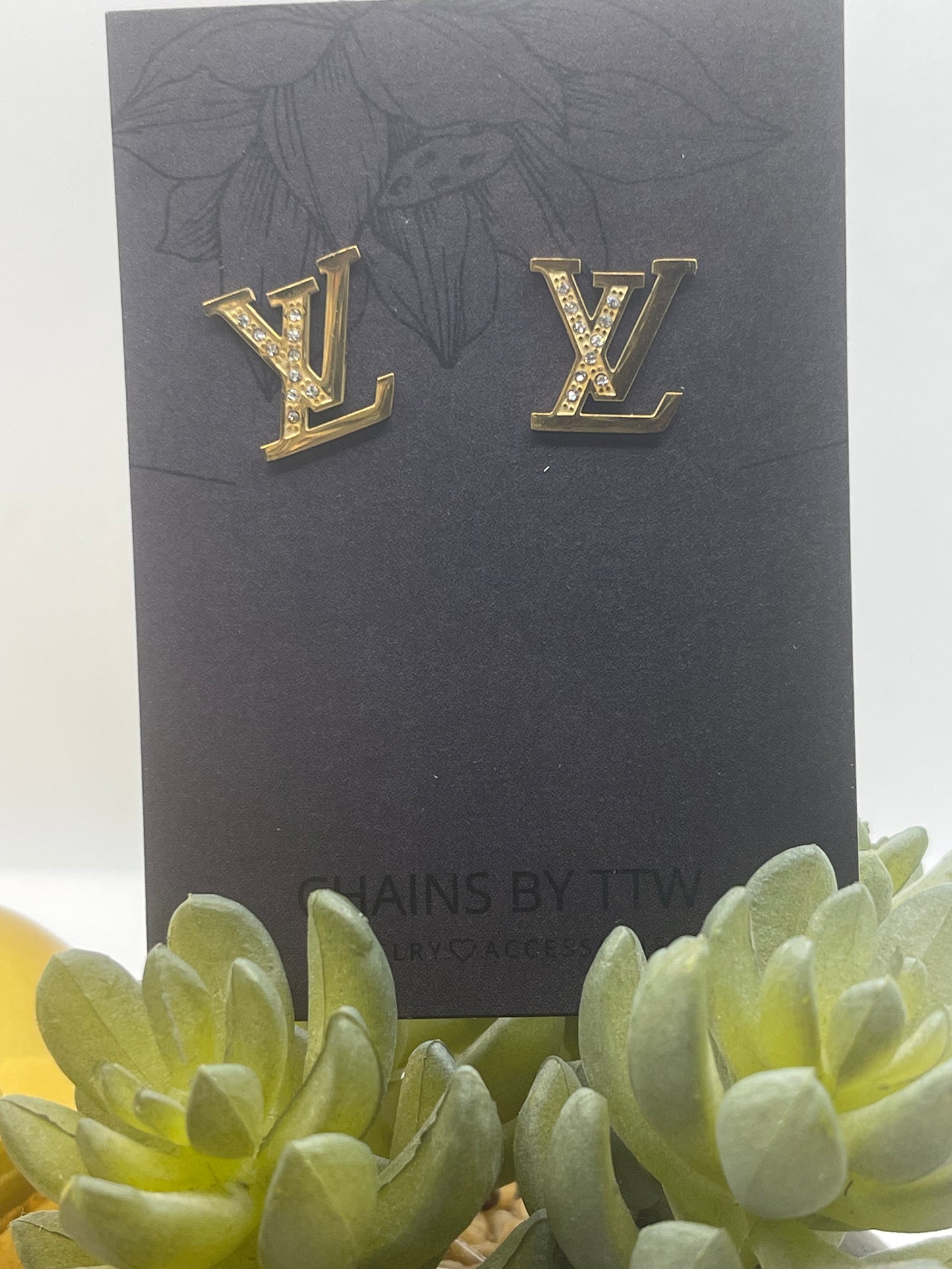 Initial L & V Fashion Gold Sparkle or Silver Fashion Earrings